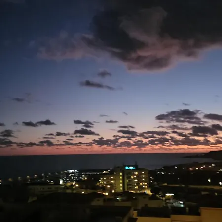 Penthouse In Tenerife شقة
